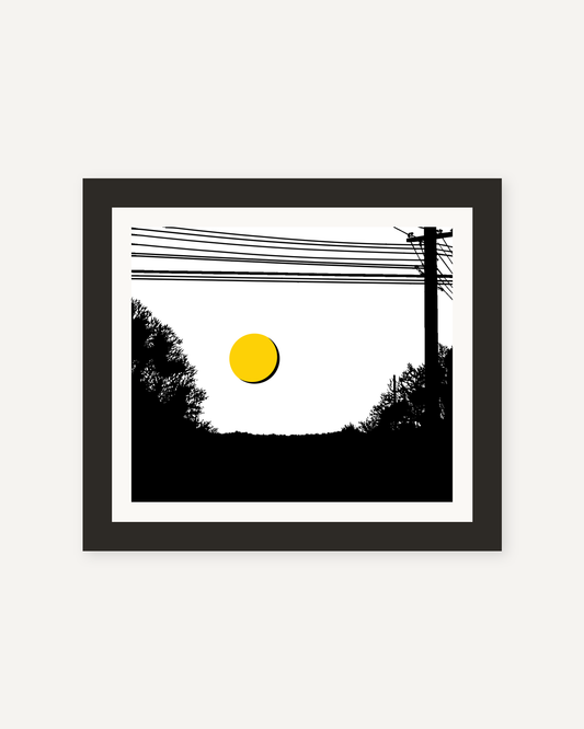 月と電柱 / The Moon and Utility Poles 額装イメージ
